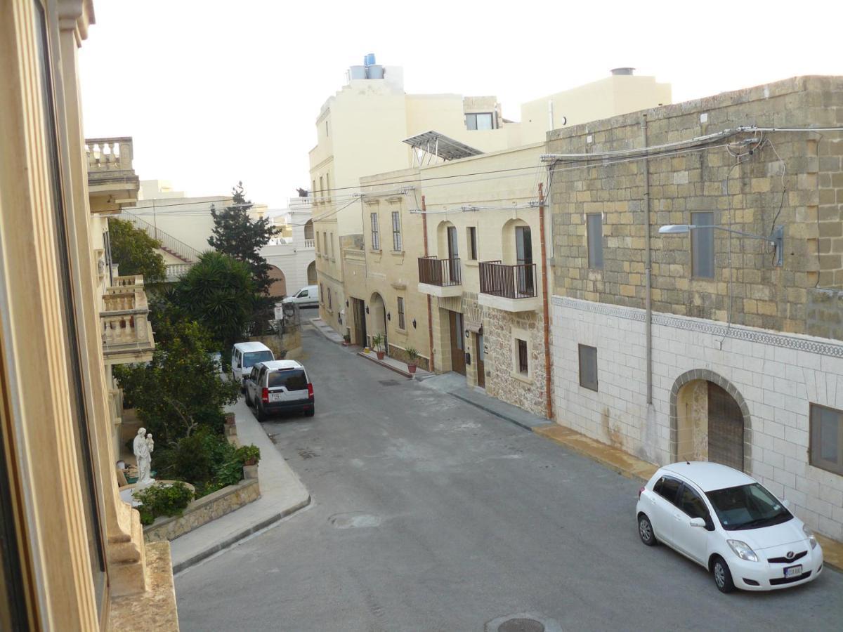 Acomodation House Kavarna Xaghra Bilik gambar